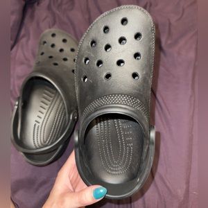 Black Crocs